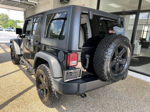 Used 2017 Jeep Wrangler Sport image 4