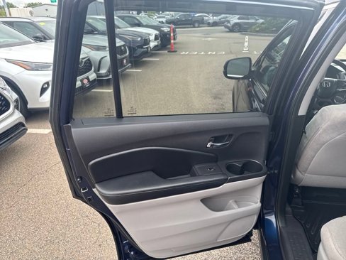 Used 2019 Honda Pilot LX image 36