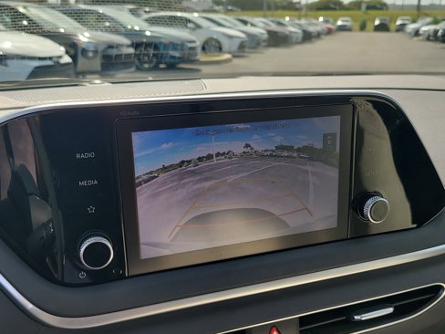 Used 2023 Hyundai Sonata SE image 21