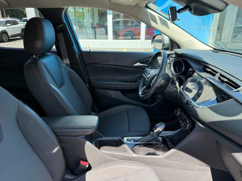 Used 2023 Buick Encore GX Select w/ Sport Touring Package image 39