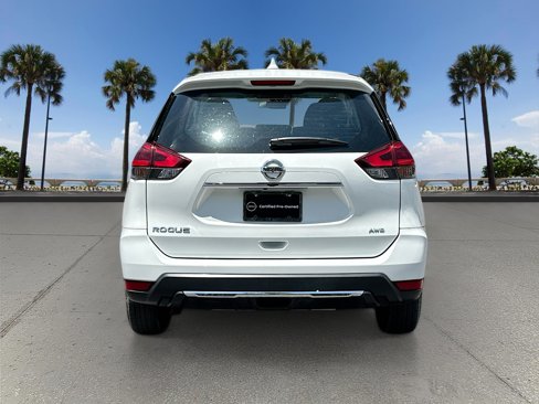 Certified 2020 Nissan Rogue S image 6