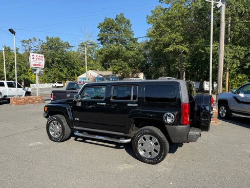 Used 2008 HUMMER H3 Alpha image 3