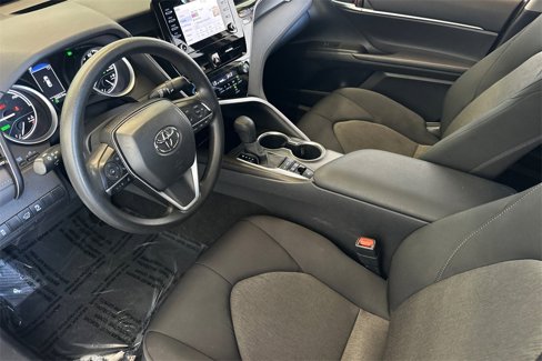 Used 2023 Toyota Camry LE image 9
