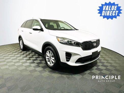 Used 2019 Kia Sorento LX image 1