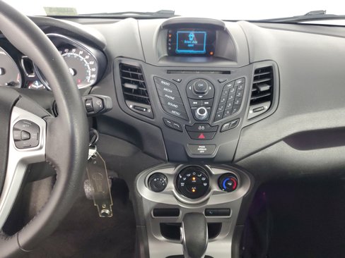 Used 2014 Ford Fiesta SE image 15