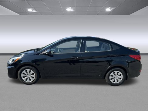 Used 2016 Hyundai Accent SE w/ Option Group 02 image 6