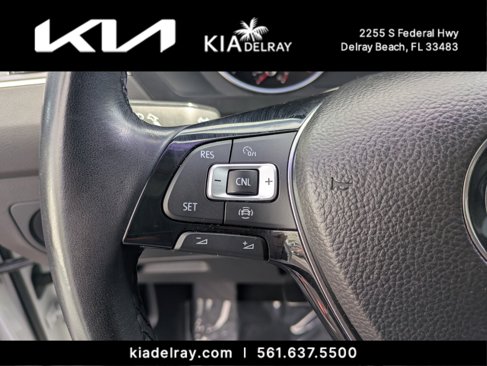 Used 2019 Volkswagen Tiguan SE image 20