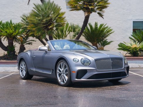 Used 2022 Bentley Continental GT image 24