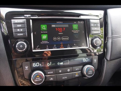 Used 2019 Nissan Rogue SL image 32