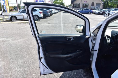 Used 2018 Ford EcoSport SE image 23