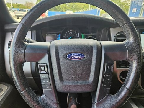 Used 2017 Ford Expedition XLT w/ Equipment Group 202A image 11
