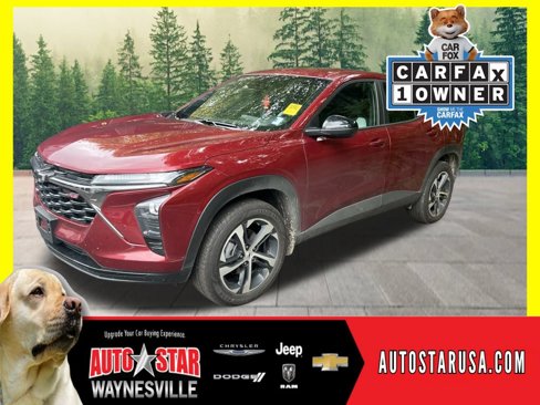 Used 2025 Chevrolet Trax RS image 1