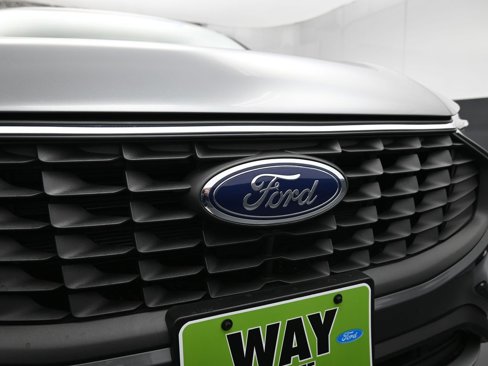 New 2025 Ford Escape Active w/ Cold Weather Package image 16