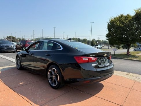 Used 2023 Chevrolet Malibu LT image 4
