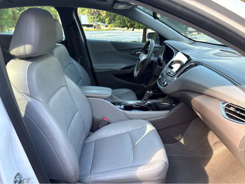 Used 2017 Chevrolet Malibu Premier w/ Premier Sun and Wheel Package image 15