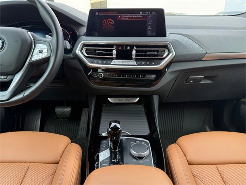 Certified 2024 BMW X3 xDrive30i w/ Convenience Package image 11