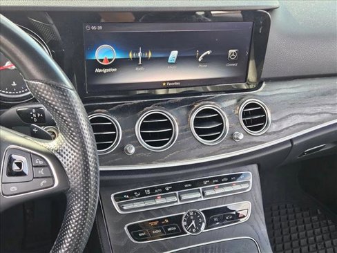 Certified 2018 Mercedes-Benz E 300 image 12
