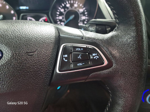 Used 2018 Ford Escape SE w/ SE Sport Appearance Package image 21