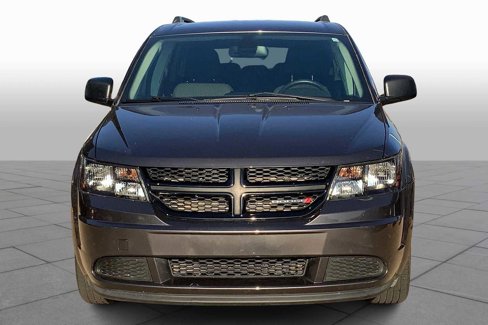 Used 2020 Dodge Journey SE w/ SE Popular Equipment Group image 3