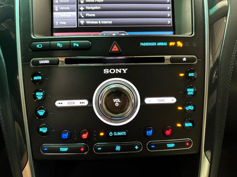 Used 2016 Ford Explorer Platinum image 56