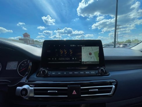 Certified 2022 Kia Seltos S image 16