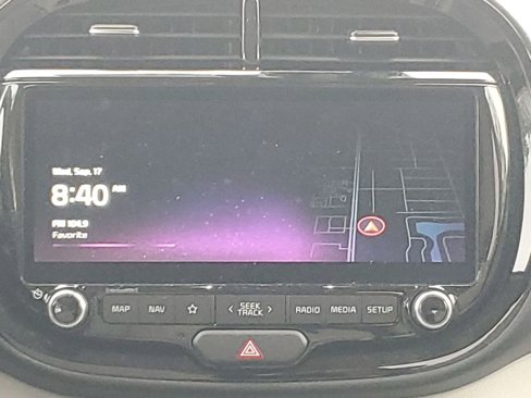Used 2023 Kia Soul EX image 24