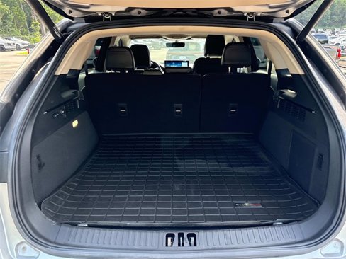 Used 2021 Lincoln Nautilus Reserve image 13