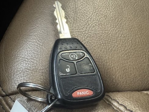 Used 2018 Jeep Wrangler Unlimited Sahara image 33