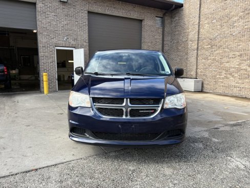 Used 2013 Dodge Grand Caravan SE image 28