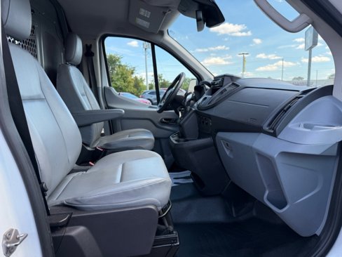 Used 2019 Ford Transit 250 130 Low Roof image 11