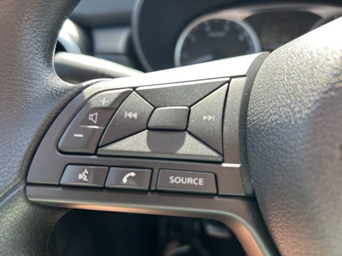 New 2025 Nissan Versa S w/ Trunk Package image 20