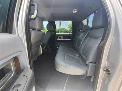 Used 2013 Ford F150 Lariat w/ Lariat Chrome Pkg image 22