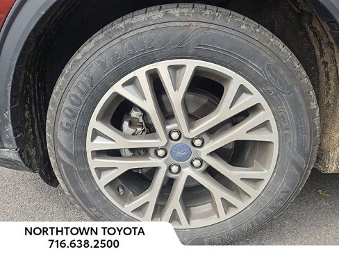 Used 2021 Ford Escape SEL image 14