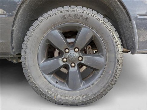 Used 2018 RAM 1500 Express image 13
