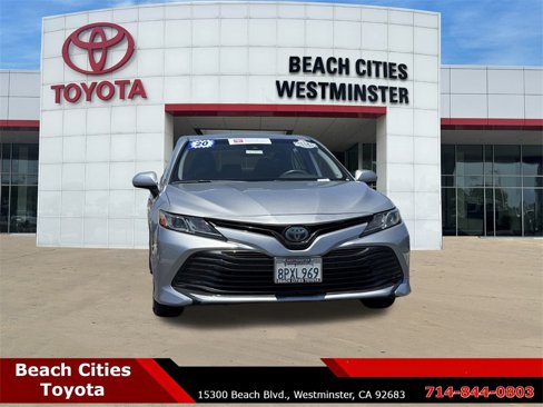 Certified 2020 Toyota Camry LE w/ Preferred Accessory Package image 3