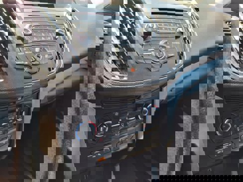 Used 2018 Ford Escape SE image 19