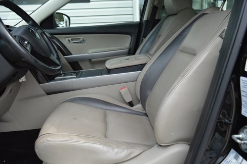 Used 2011 MAZDA CX-9 Grand Touring w/ Moonroof & Bose Audio Pkg image 13