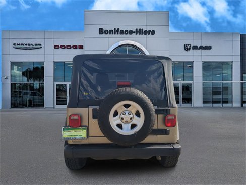 Used 2005 Jeep Wrangler X image 5