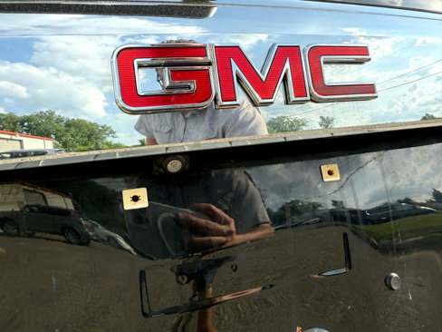 Used 2010 GMC Terrain SLE image 8