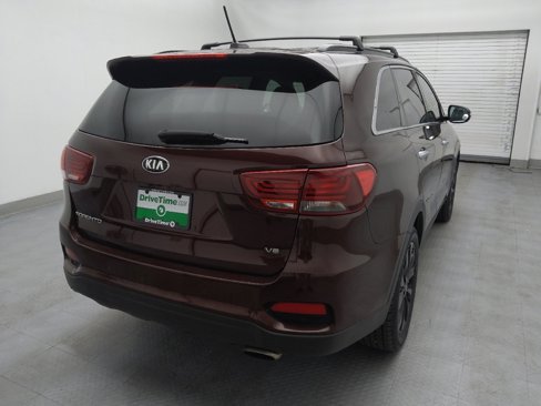 Used 2019 Kia Sorento S image 7