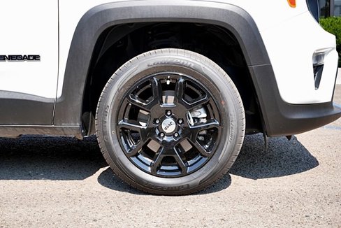 Certified 2022 Jeep Renegade Latitude image 7