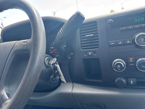Used 2013 Chevrolet Silverado 1500 W/T image 20