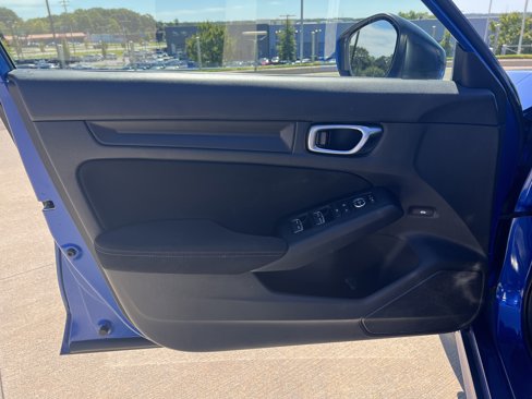 Used 2022 Honda Civic Sport image 14