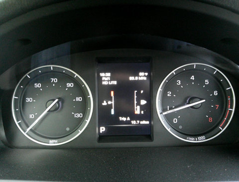 Used 2013 Land Rover LR2 image 30
