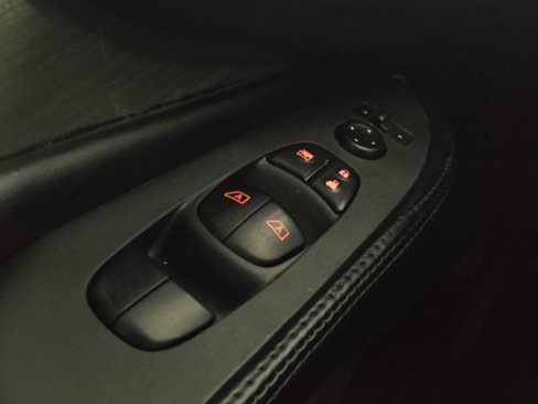 Used 2018 Nissan Murano SV image 27