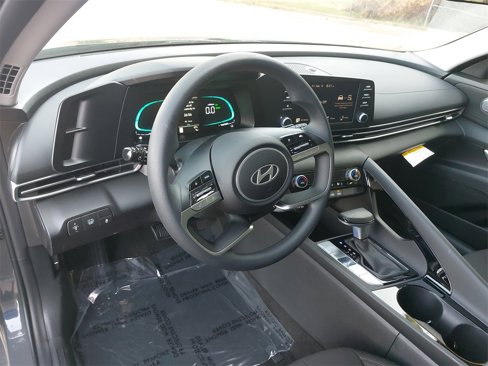 New 2025 Hyundai Elantra Blue image 15