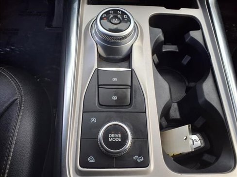 Used 2021 Ford Explorer Limited w/ Equipment Group 301A image 22