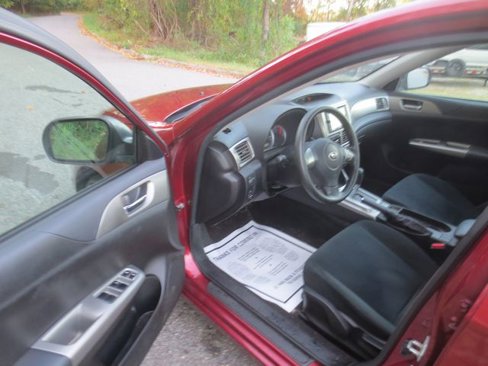 Used 2010 Subaru Impreza 2.5i image 7