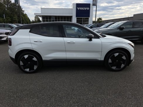 New 2025 Volvo EX30 Ultra w/ Protection Package Premier image 9