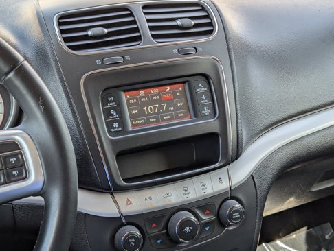 Used 2018 Dodge Journey SE w/ Connectivity Group image 17